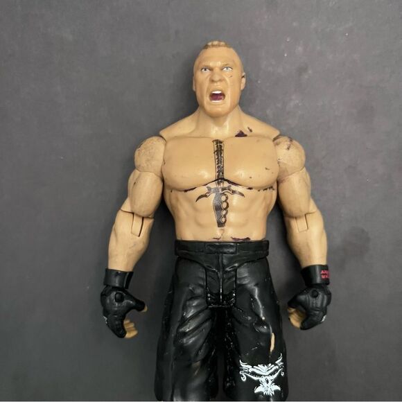 2012 WWE Brock Lesnar Mattel Basic Wrestling 7" Action Figure - Picture 3 of 6